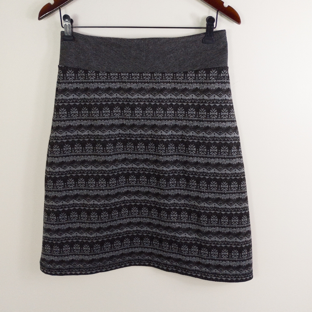 Kavu Geometric Print Skirt Size Medium